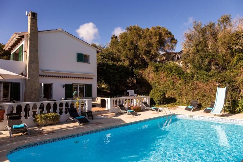 Villa Cecylia Es Canutells Екстериор снимка