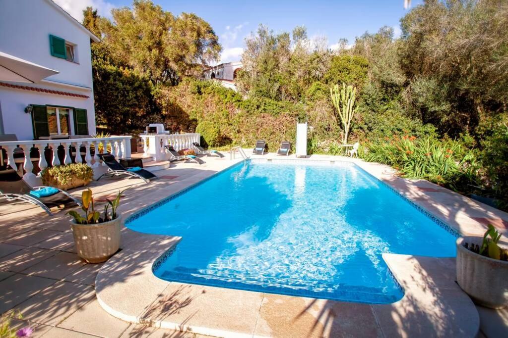 Villa Cecylia Es Canutells Екстериор снимка