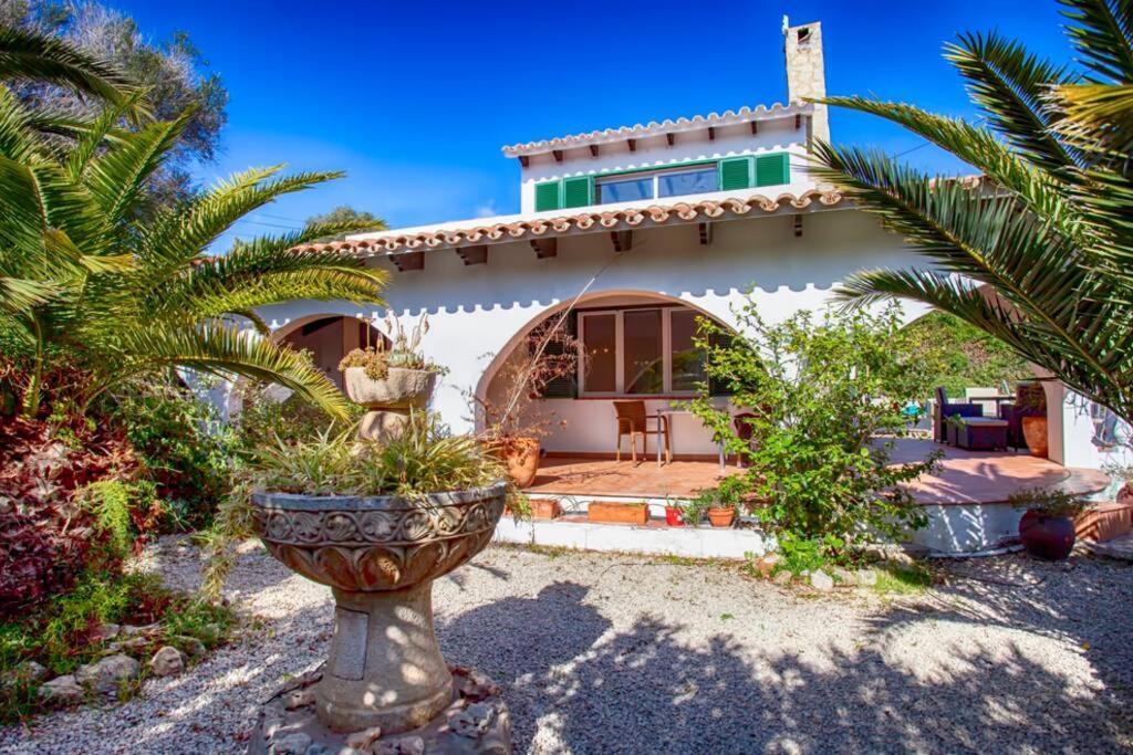 Villa Cecylia Es Canutells Екстериор снимка