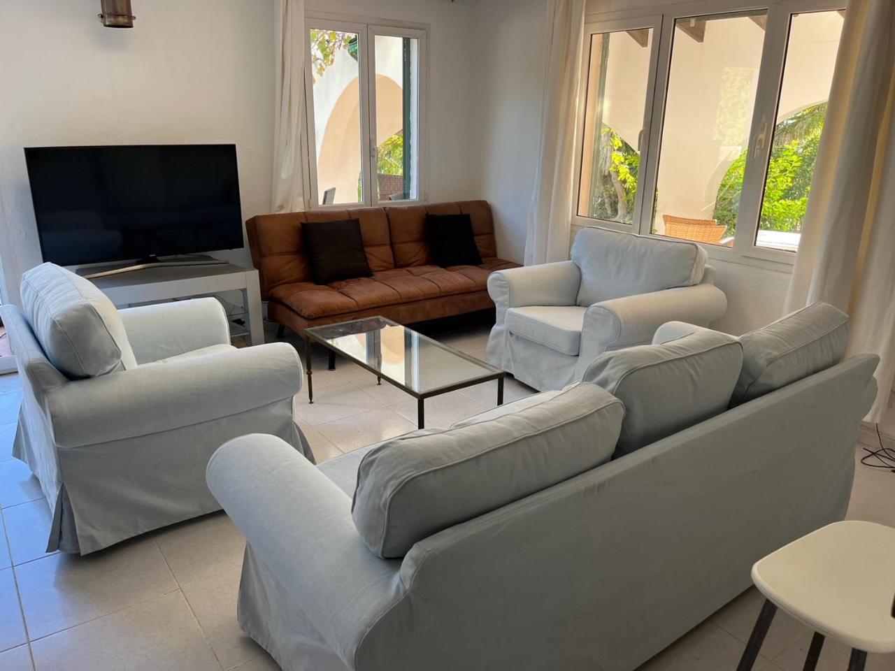 Villa Cecylia Es Canutells Екстериор снимка